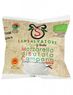 MOZZARELLA Z MLEKA BAWOLEGO...