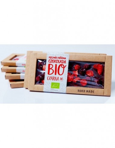 CZEKOLADA DESEROWA Z TRUSKAWKAMI I...